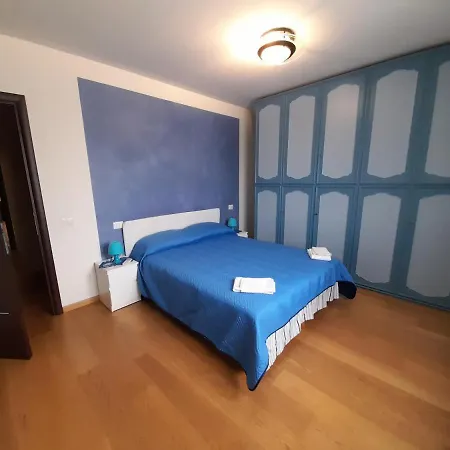 La Casa Di Max- For Families Appartamento *